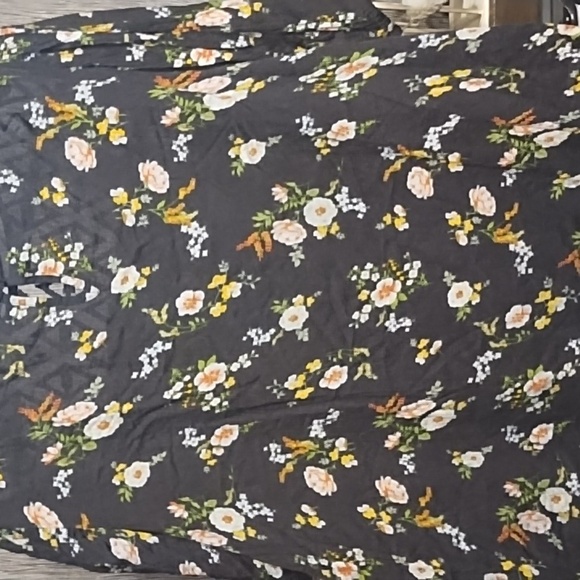 Studio West Top Blouse Floral Puff Sleeves Decorative Neck Print Size 3X… - Picture 8 of 8